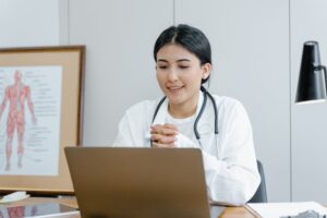 What Makes Doctoronline Different From Traditional Healthcare?